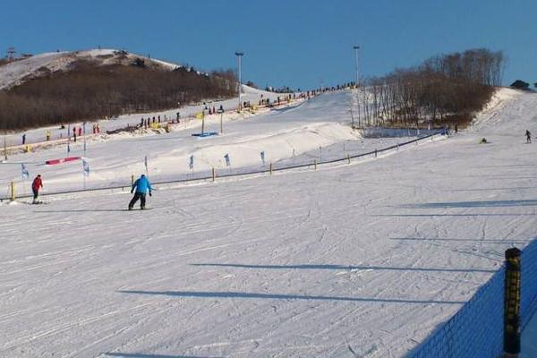 沈阳怪坡滑雪场开放时间门票及交通信息