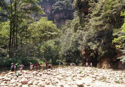 张家界旅游攻略  张家界旅游几月份去好