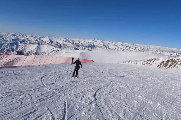 2023-2024可可托海国际滑雪度假区门票价格