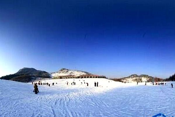 国内十大滑雪胜地 错过又要等一年