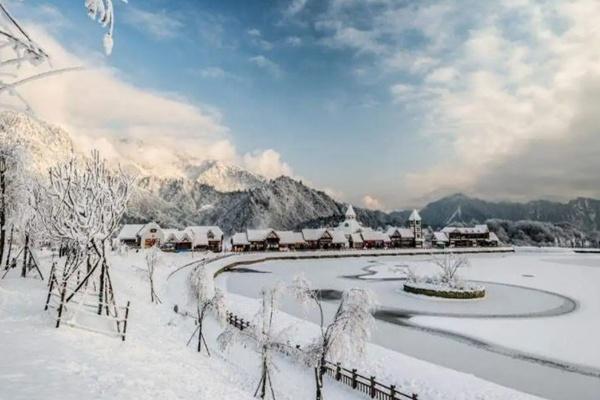 西岭雪山旅游攻略