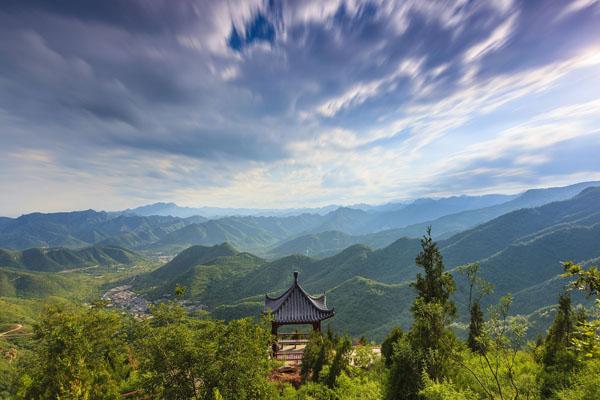 北京春季爬山去哪里比较好 登山好去处推荐