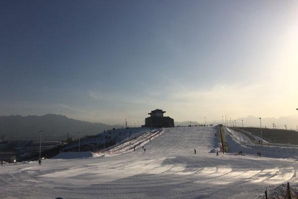 2021白鹿原滑雪场最新门票价格