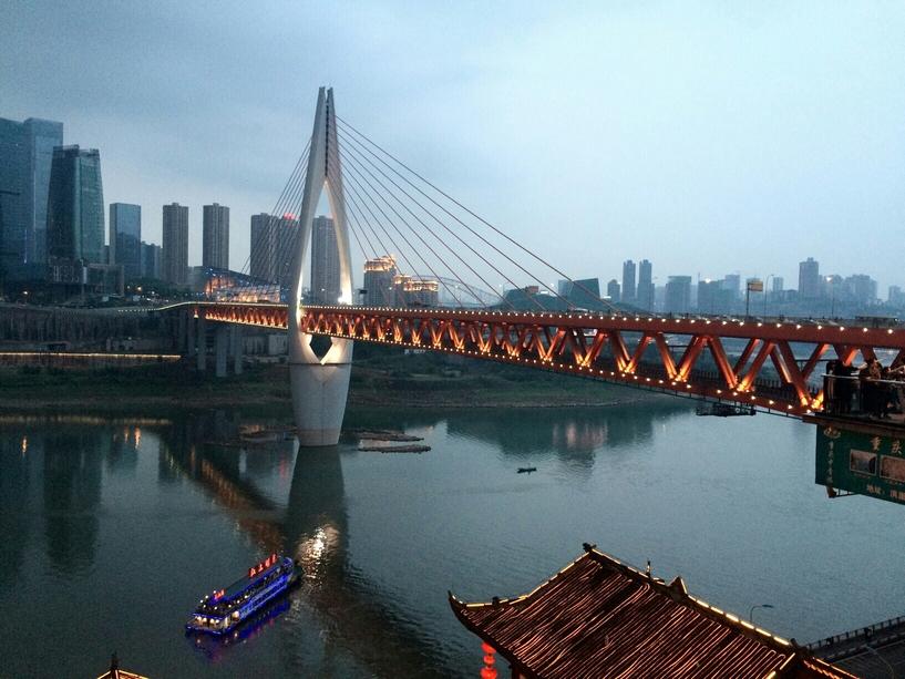 去重庆哪里好玩 去重庆要带什么