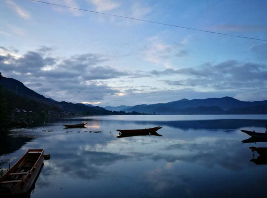 从丽江古城怎么去泸沽湖  泸沽湖在哪里  去泸沽湖怎么玩