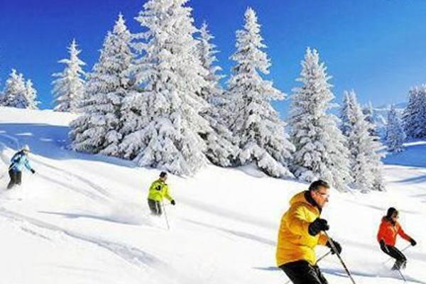 国内十大滑雪胜地 错过又要等一年