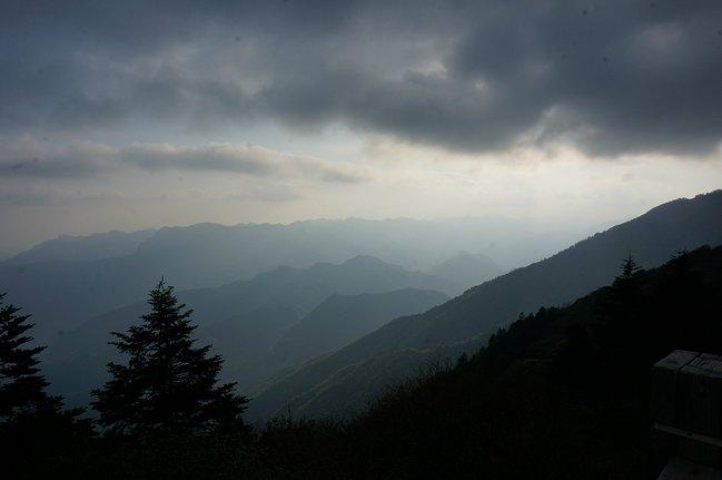 神农架有什么好玩的地方 神农架有野人吗