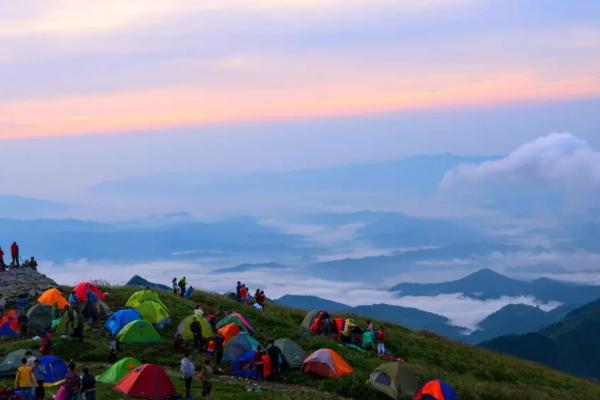 江西露营旅游地点推荐