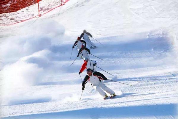 四川滑雪场有哪些 四川滑雪场推荐