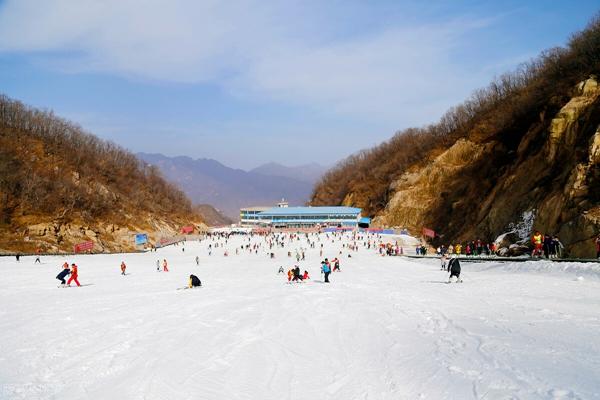 郑州周边最值得去的滑雪场 郑州滑雪场排行榜