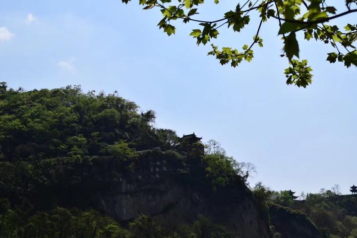  都江堰风景区在哪儿