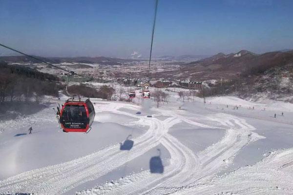 新立湖滑雪场门票多少钱2020 收费标准