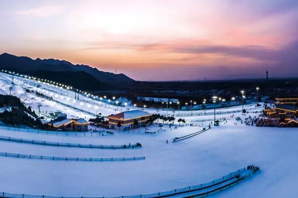 北京南山滑雪场教练价格表