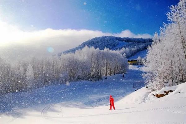 北京西山滑雪场什么时候开放附游玩攻略