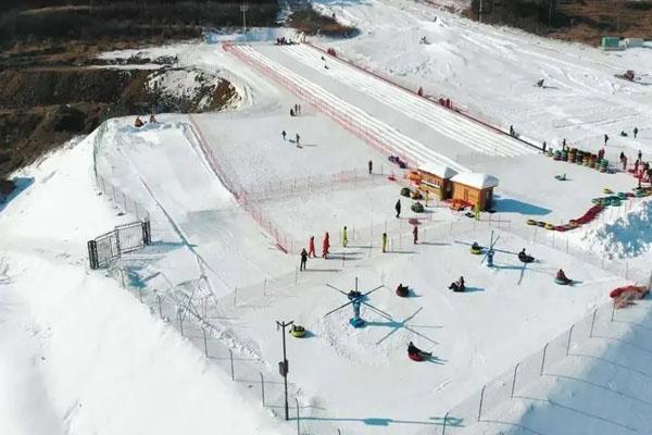 秦皇岛有滑雪的地方吗 哪个滑雪哪里好玩