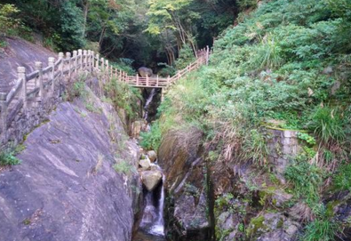 铜锣寨在哪里  铜锣寨门票多少钱