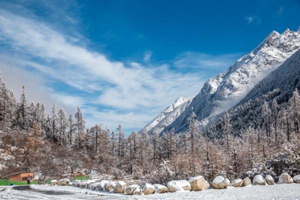 四川滑雪哪里比较好 四川滑雪性价比最高的地方