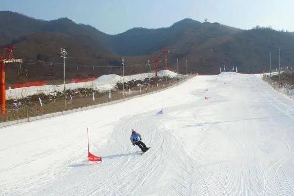 西安周边滑雪场哪个好 西安滑雪胜地