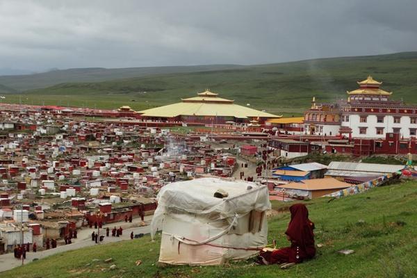 甘孜旅游景点有哪些 甘孜旅游攻略