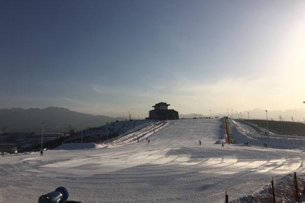 2021-2022西安及附近滑雪的地方 好玩的滑雪场推荐