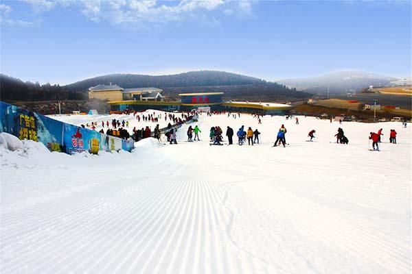 2023-2024济南蟠龙山滑雪场门票多少钱