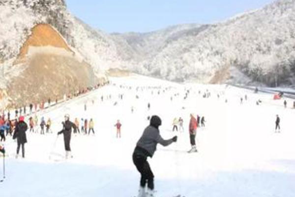 2021杭州大明山万松岭滑雪场闭园公告