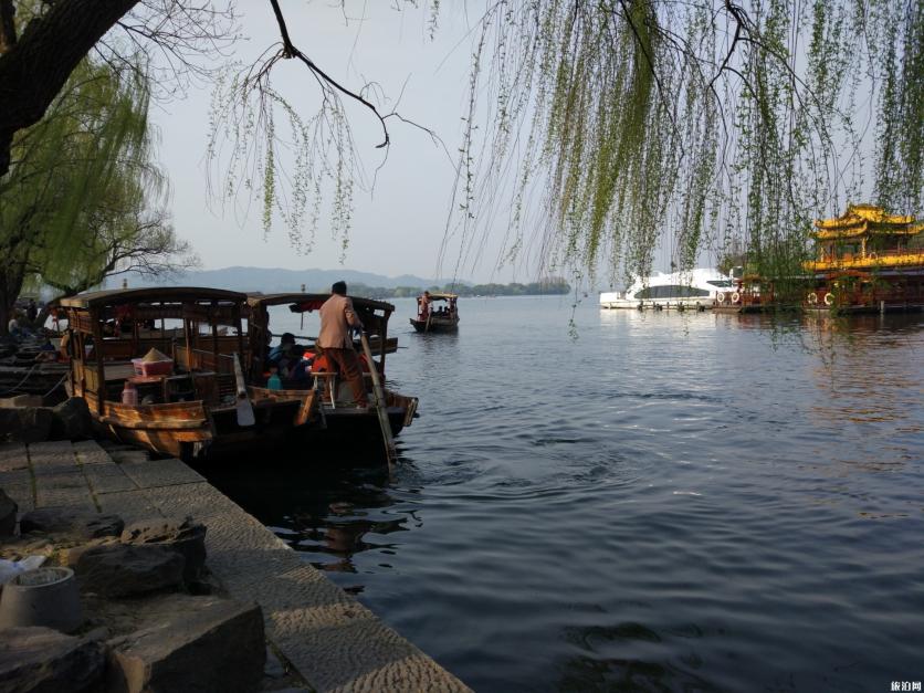 去西湖住哪个酒店 2019西湖划船多少钱