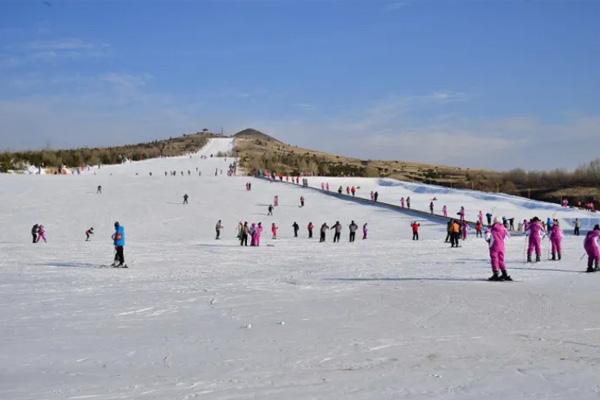 山西哪里能滑雪