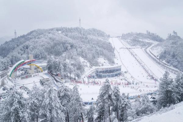 达州附近哪里可以滑雪