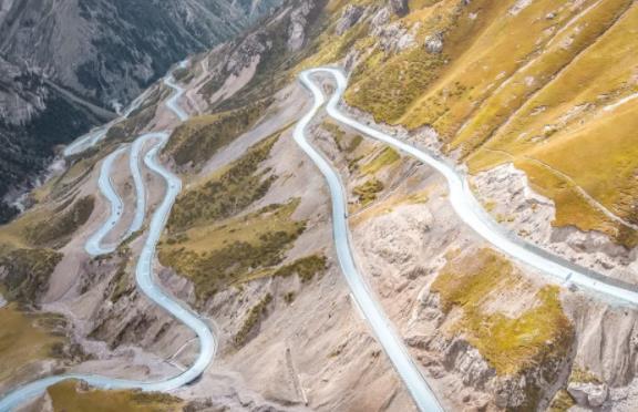 独库公路沿途风景有哪些