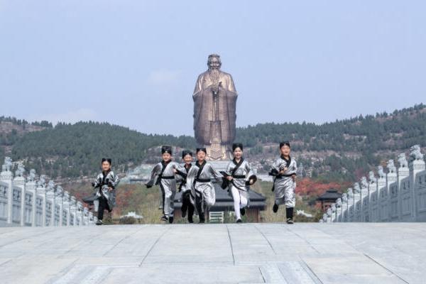 尼山圣境的著名风景区和简介